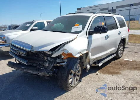 2015 Toyota Sequoia Platinum 5.7L V8 z USA, uszkodzony, nr VIN 5TDYY5G1XFS057531